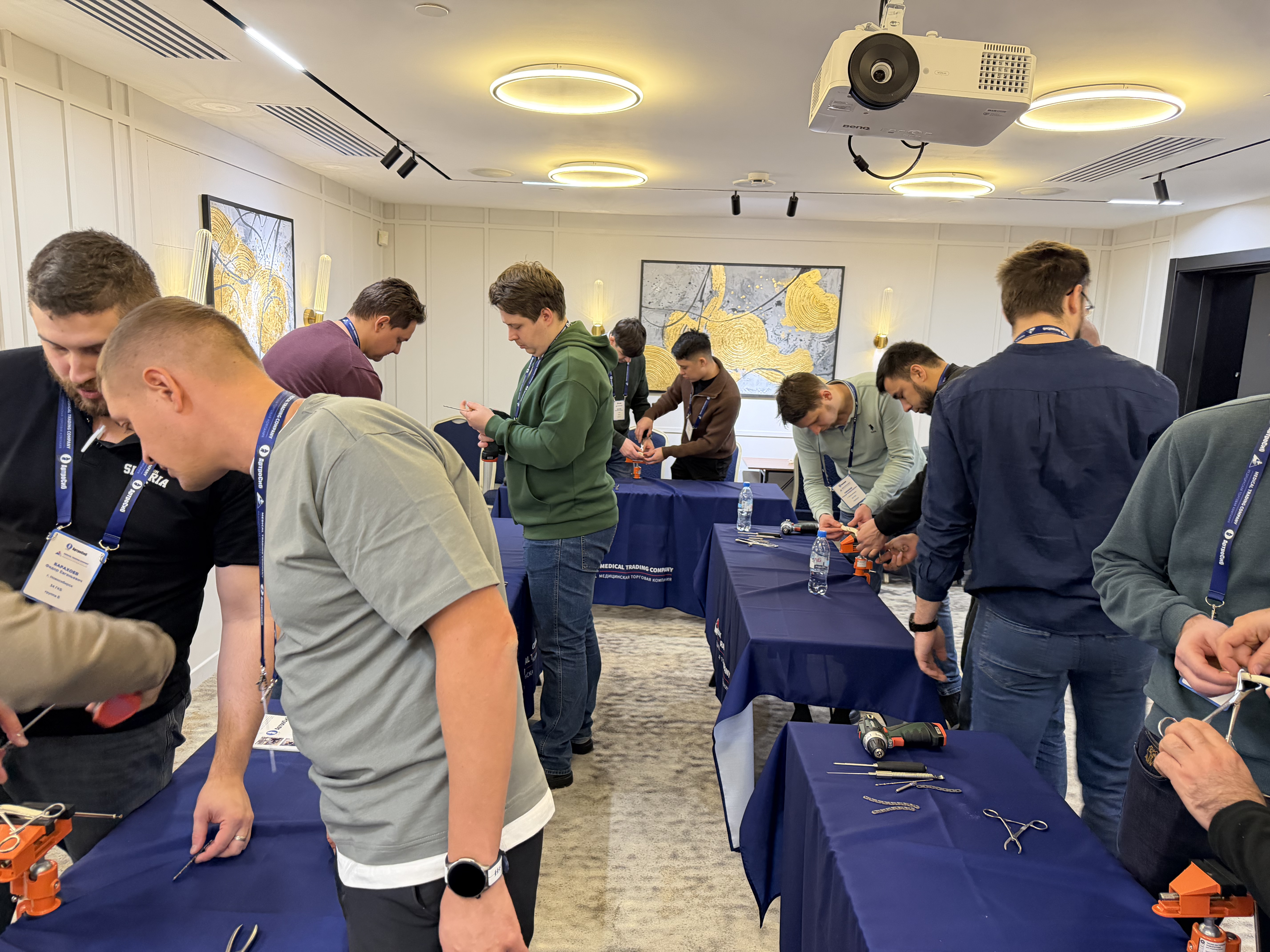 Провели обучение для врачей травматологов ортопедов по хирургии верхней конечности.